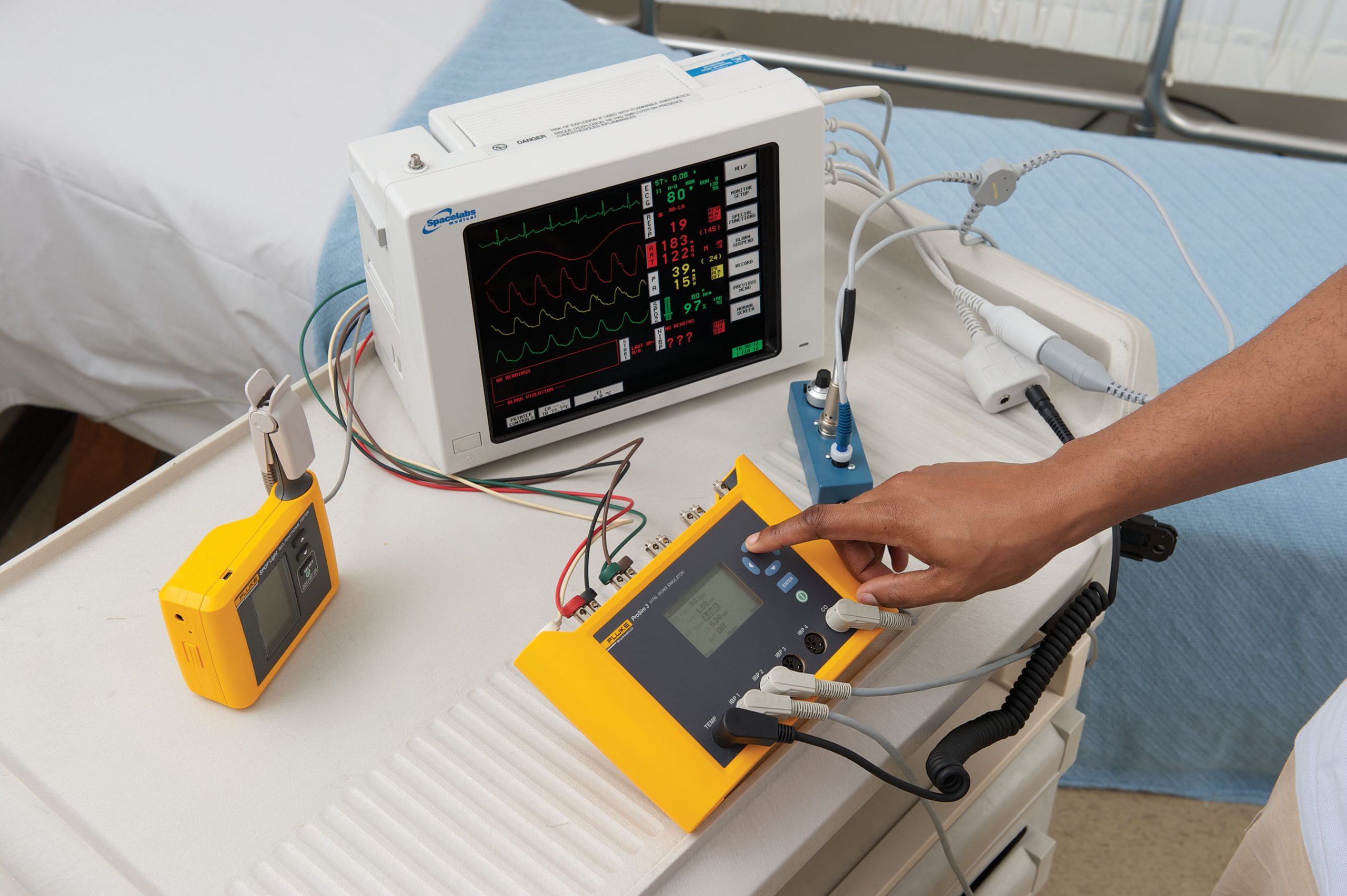 FLUKE BIOMEDICAL BIOMEDICAL PROSIM 3 AND 2